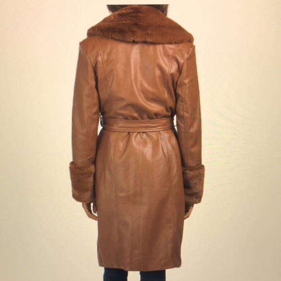 Bagatelle Collection - Picture 2 of 2